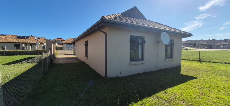 3 Bedroom Property for Sale in Kidds Beach Eastern Cape
